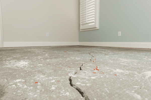 Floor Crack